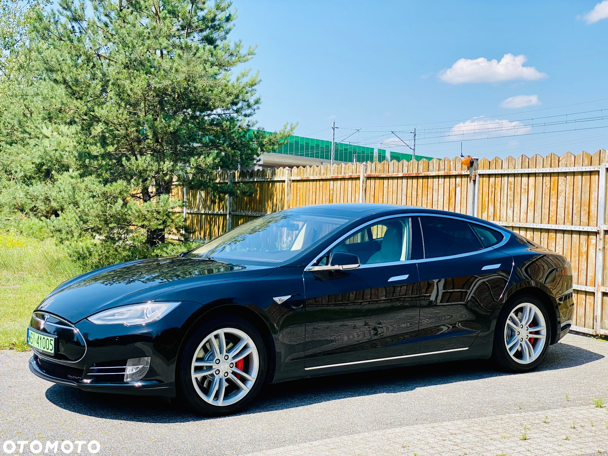 Tesla Model S Standard - 8