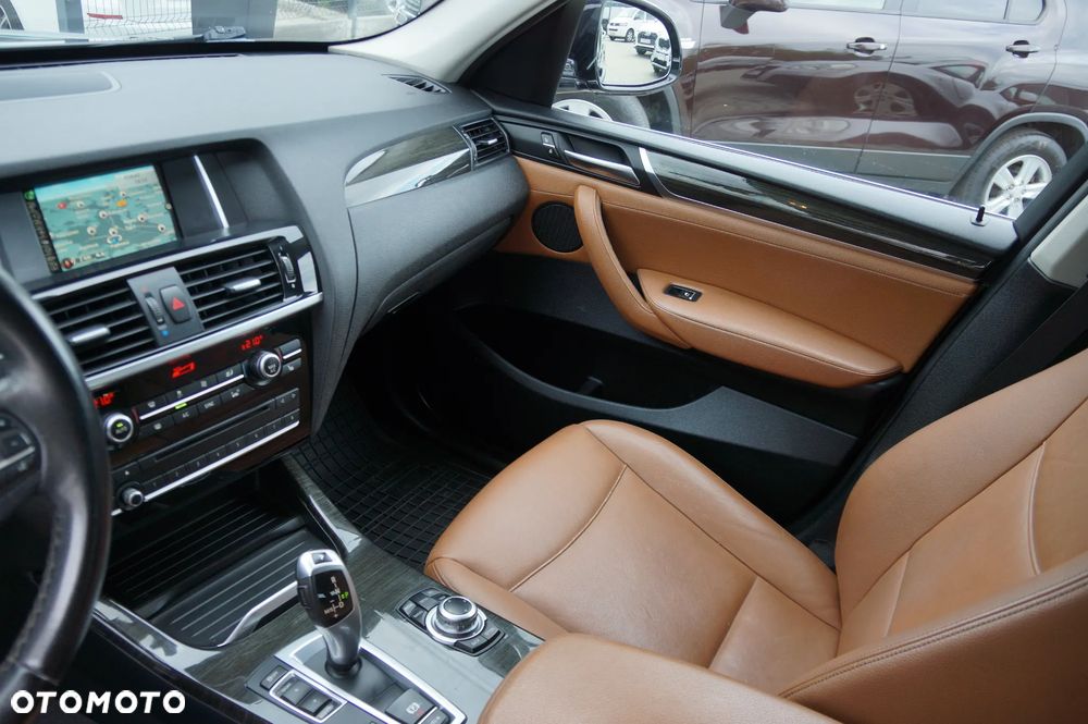 BMW X3 xDrive20i - 24