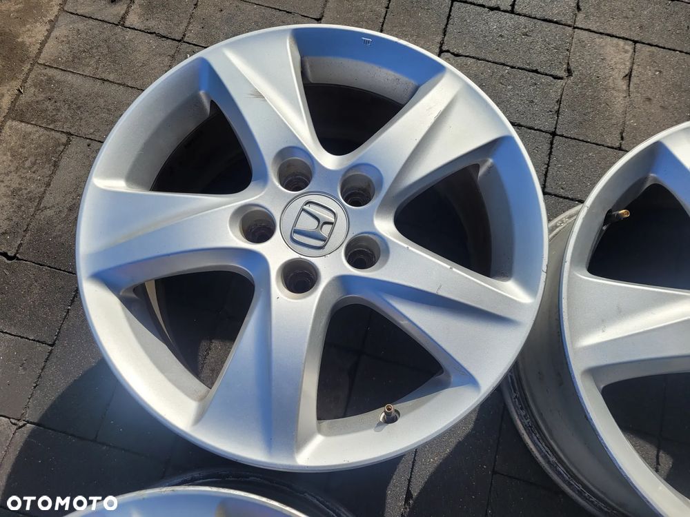 Honda accord VIII Felgi aluminiowe 7,5/17 cali 5x114,3 - 4