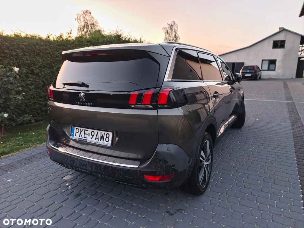 Peugeot 5008 1.6 PureTech Allure S&S EAT8 - 24