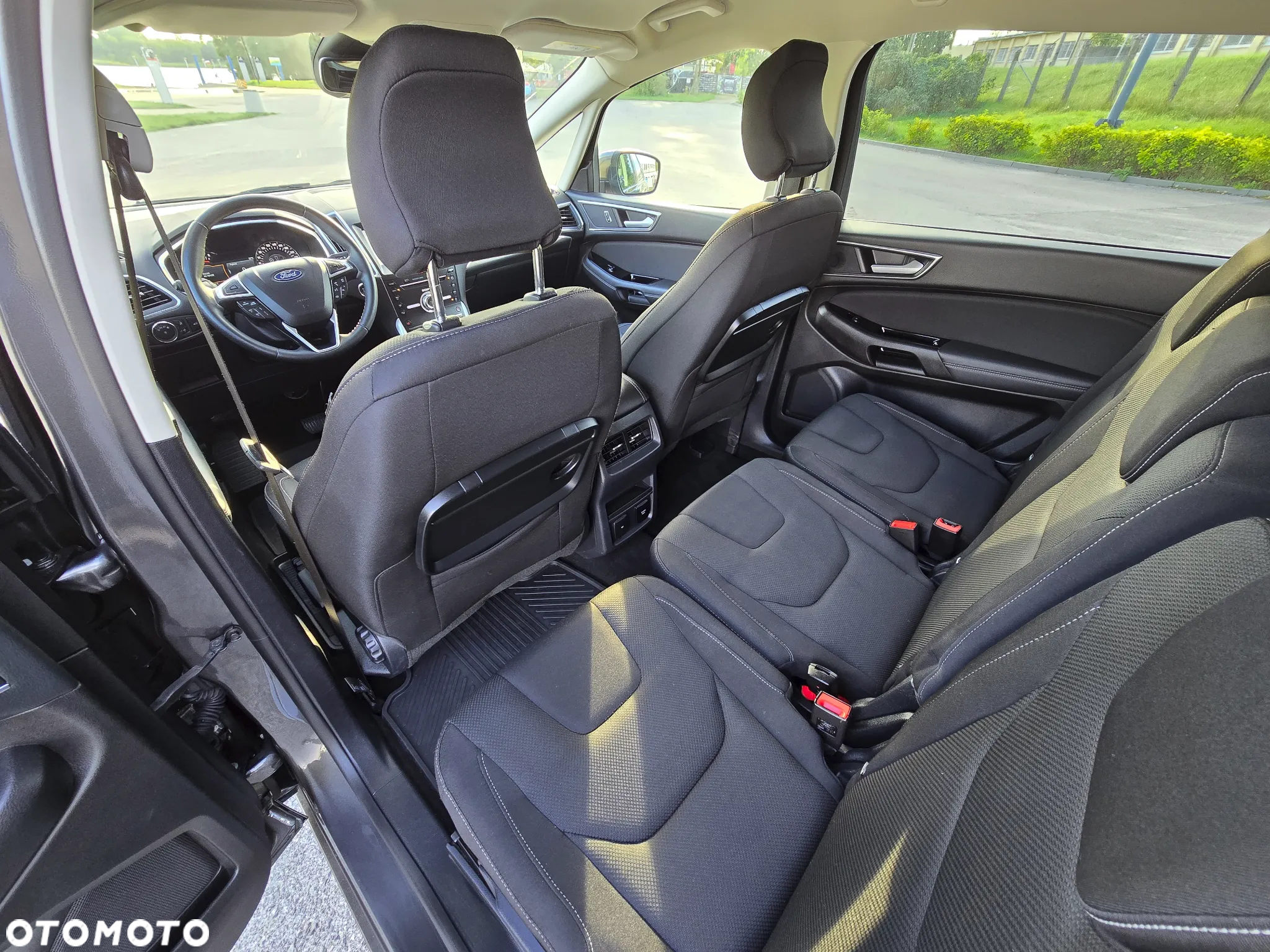 Ford S-Max - 18