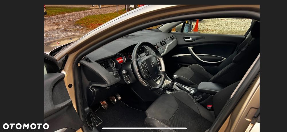 Citroën C5 HDi 110 FAP Confort - 9