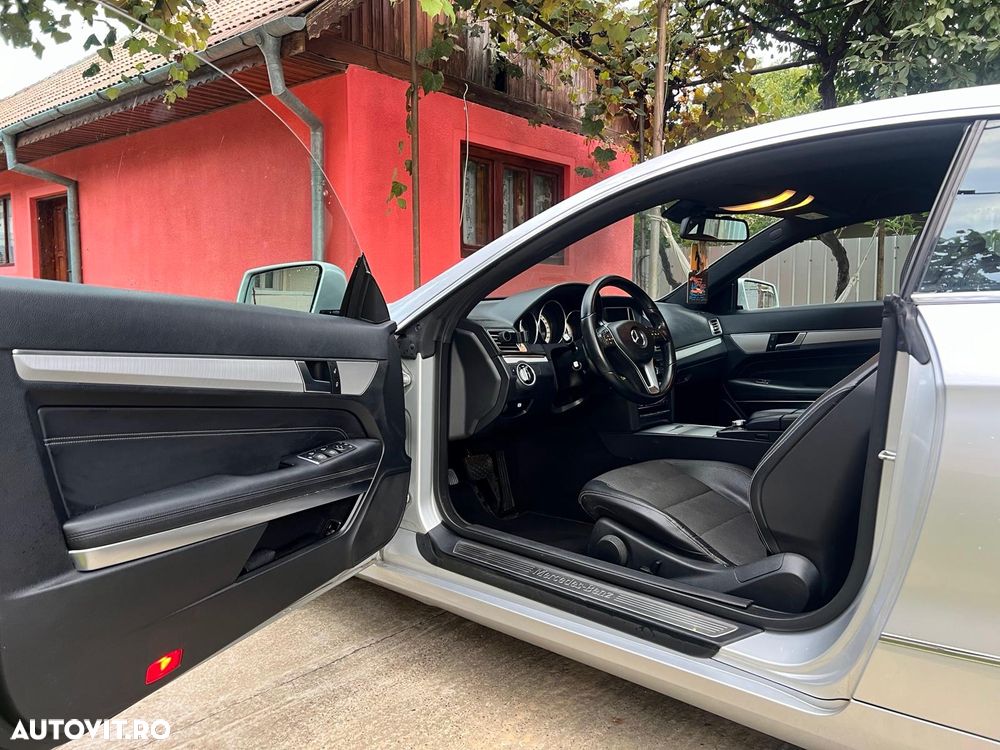 Mercedes-Benz E 220 Blue TEC BlueEFFICIENCY Edition - 17