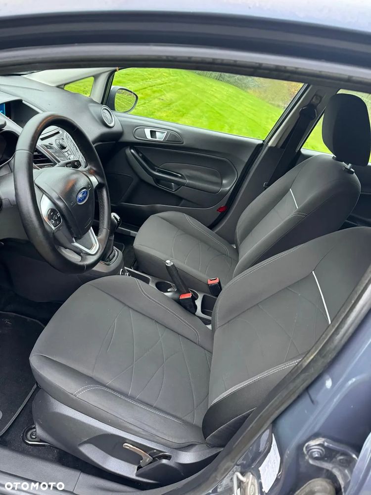 Ford Fiesta 1.4 Titanium - 8