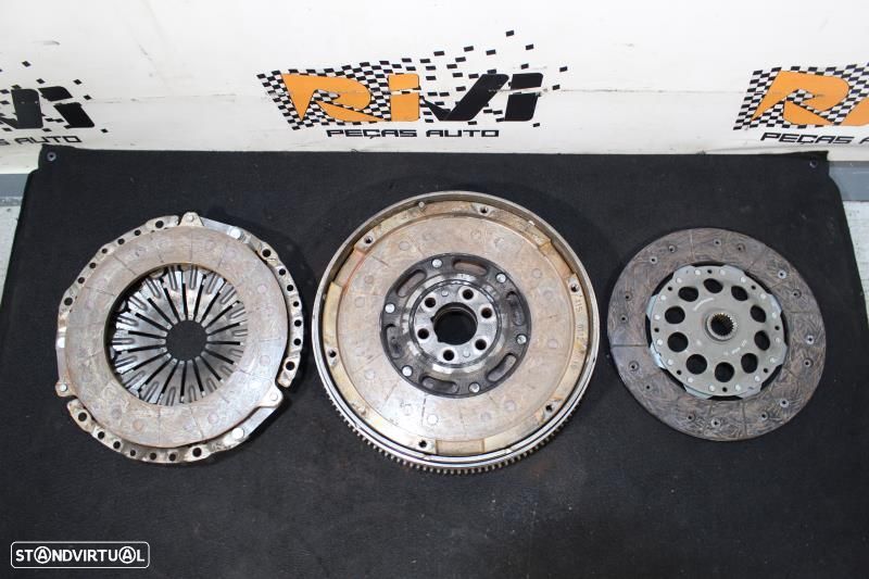 Kit Embraiagem Skoda Superb I (3U4)  323040010 / 323 0400 10 / 4150112 - 2