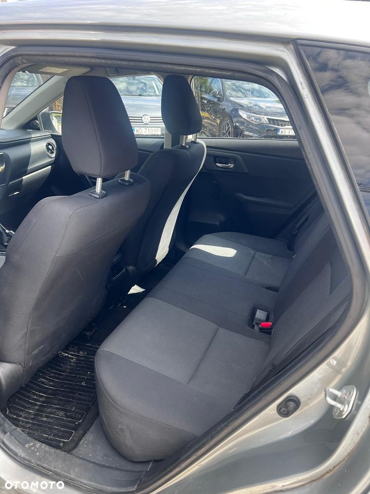 Toyota Auris 1.6 Comfort - 11