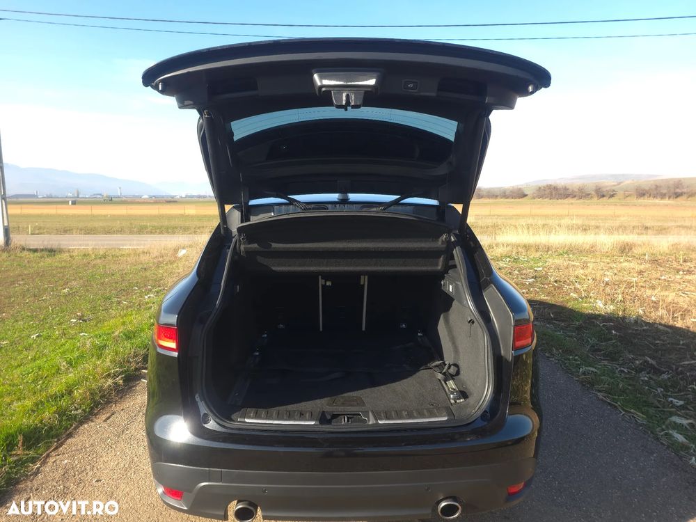 Jaguar F-Pace 30d AWD Prestige - 10