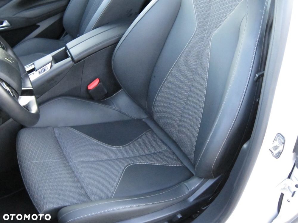 DS Automobiles DS 4 - 17