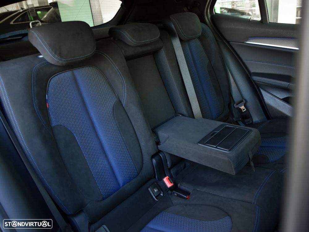BMW X2 18 d sDrive Auto Pack M - 8
