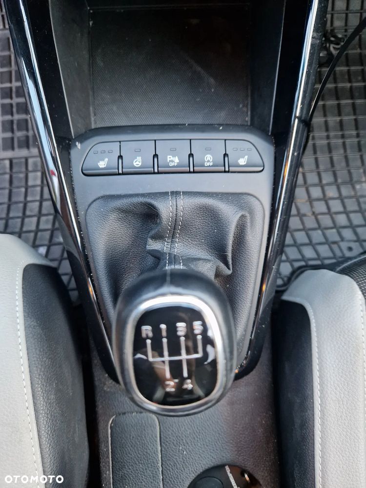 Kia Stonic 1.0 T-GDI L - 7