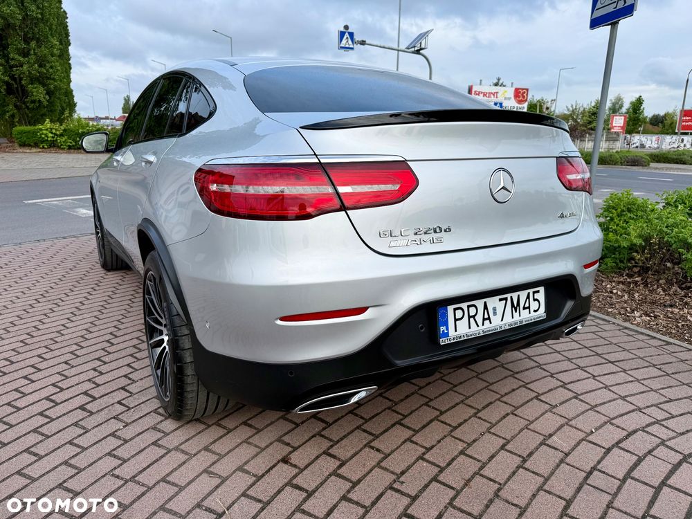 Mercedes-Benz GLC 220 d 4Matic 9G-TRONIC AMG Line - 26