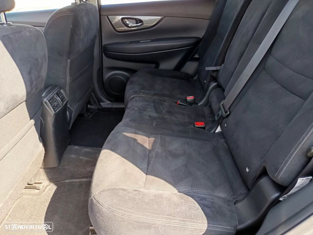 Nissan X-Trail 1.6 dCi 360 - 11