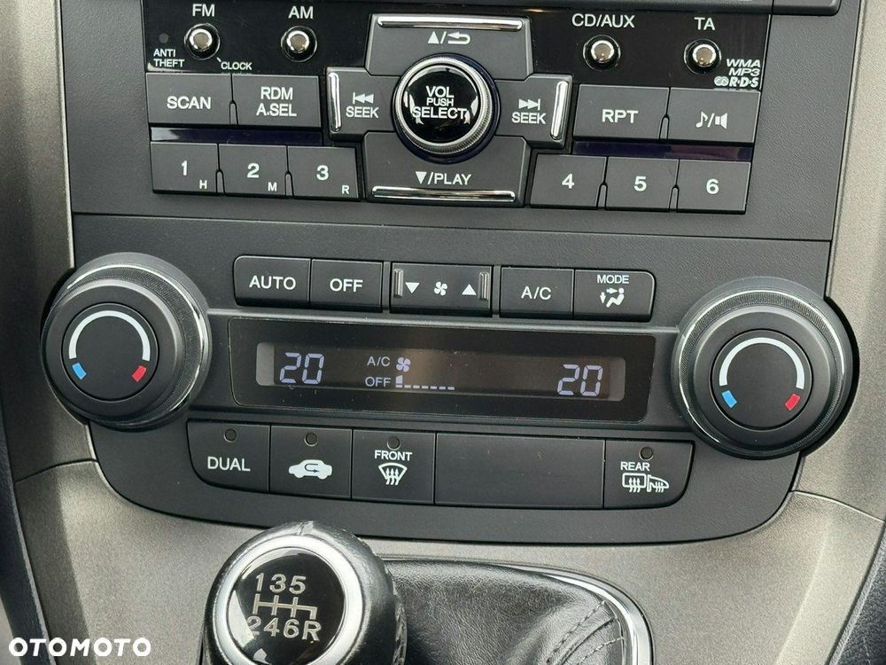 Honda CR-V 2.0 Comfort - 24