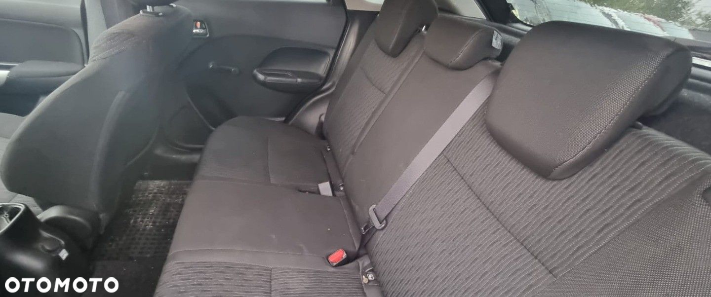 Suzuki Baleno - 10