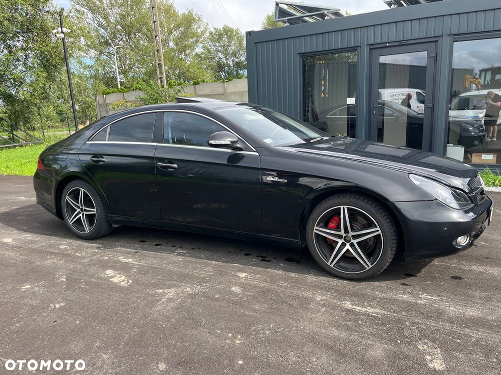 Mercedes-Benz CLS - 4