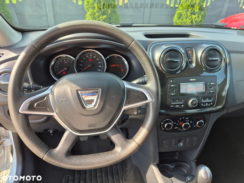 Dacia Logan 0.9 TCe Laureate S&S - 8