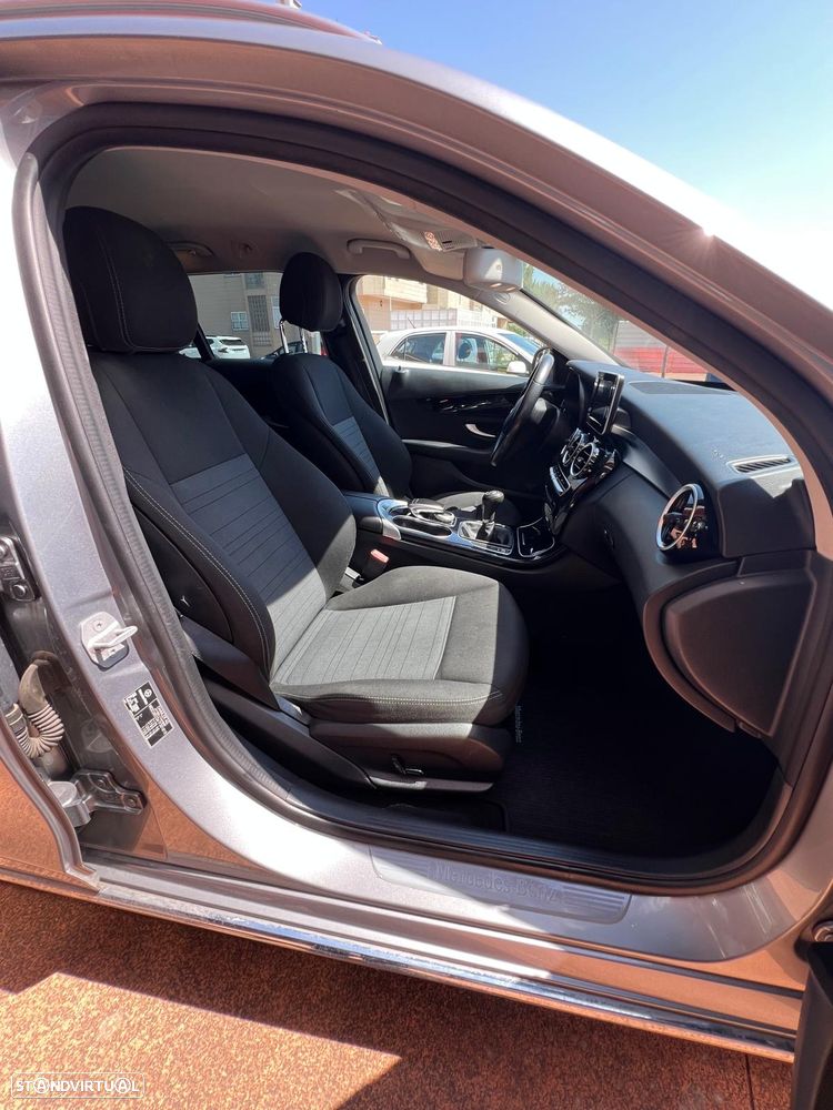 Mercedes-Benz C 180 d Avantgarde - 15