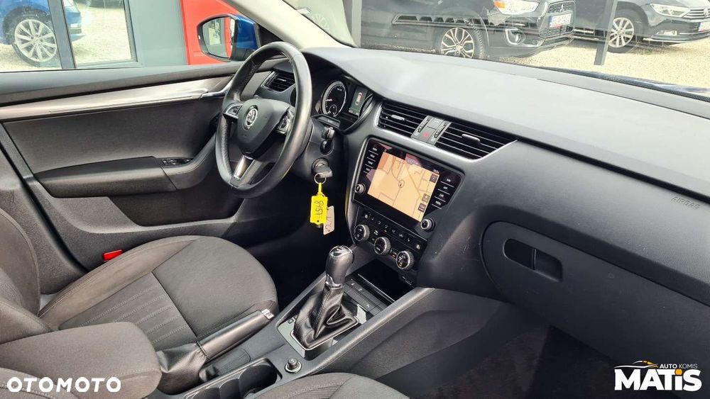 Skoda Octavia - 8