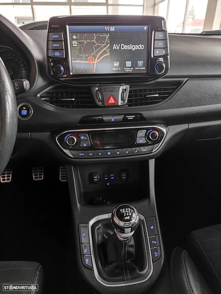 Hyundai i30 2.0 T-GDI N Performance - 33