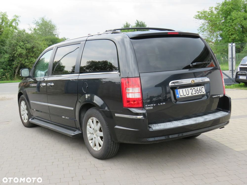 Chrysler Grand Voyager 2.8 CRD Limited - 17