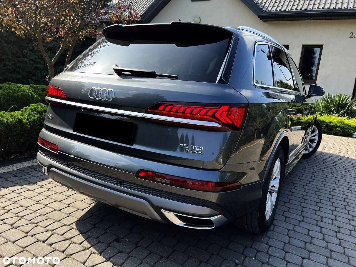 Audi Q7 - 9