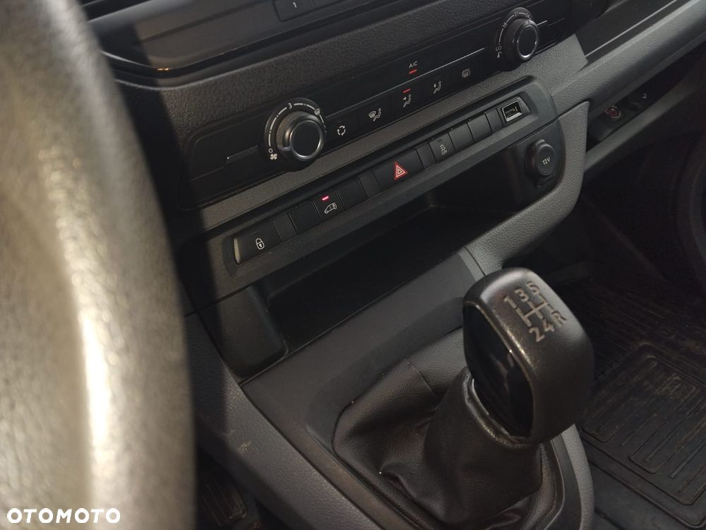 Toyota PROACE - 10