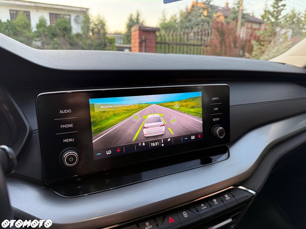 Skoda Octavia 1.5 TSI ACT Active - 14