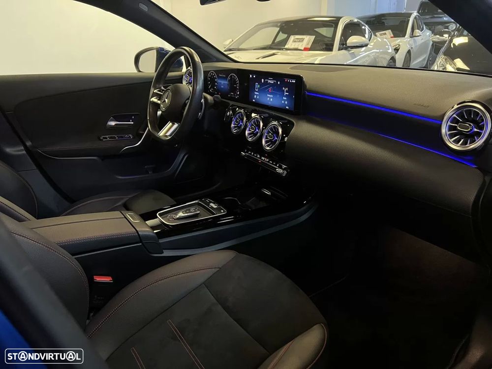 Mercedes-Benz A 250 Limousine e AMG Line - 7