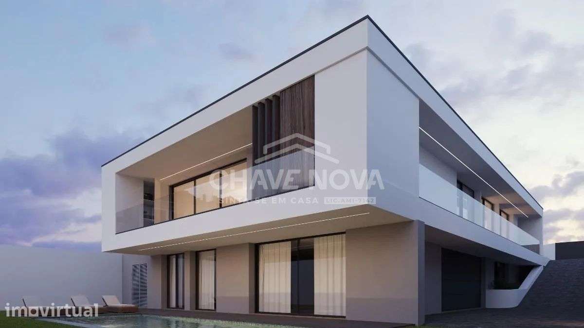 Terreno com 1.045m² próximo da EN1 e A1 - Grande imagem: 4/5