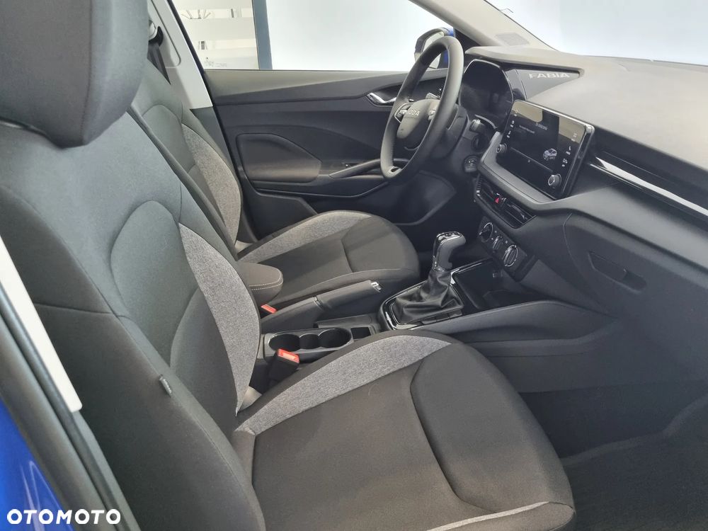 Skoda Fabia 1.0 Essence - 19