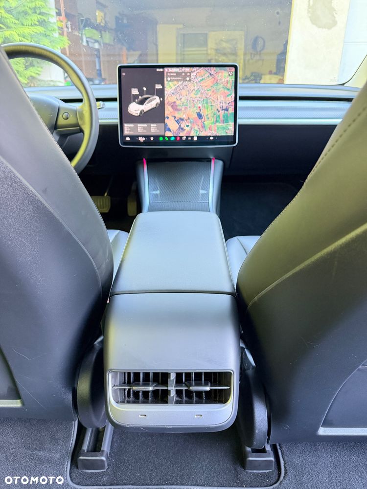 Tesla Model 3 Standard Range Plus - 22