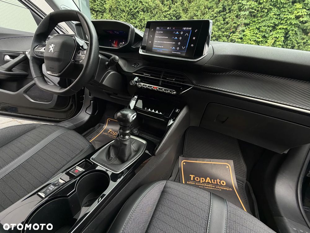 Peugeot 2008 - 16