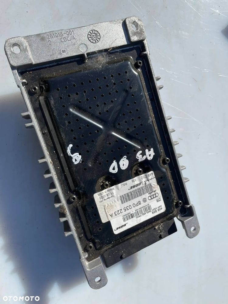 WZMACNIACZ BOSE AUDI A3 8P 8P0035223A - 2