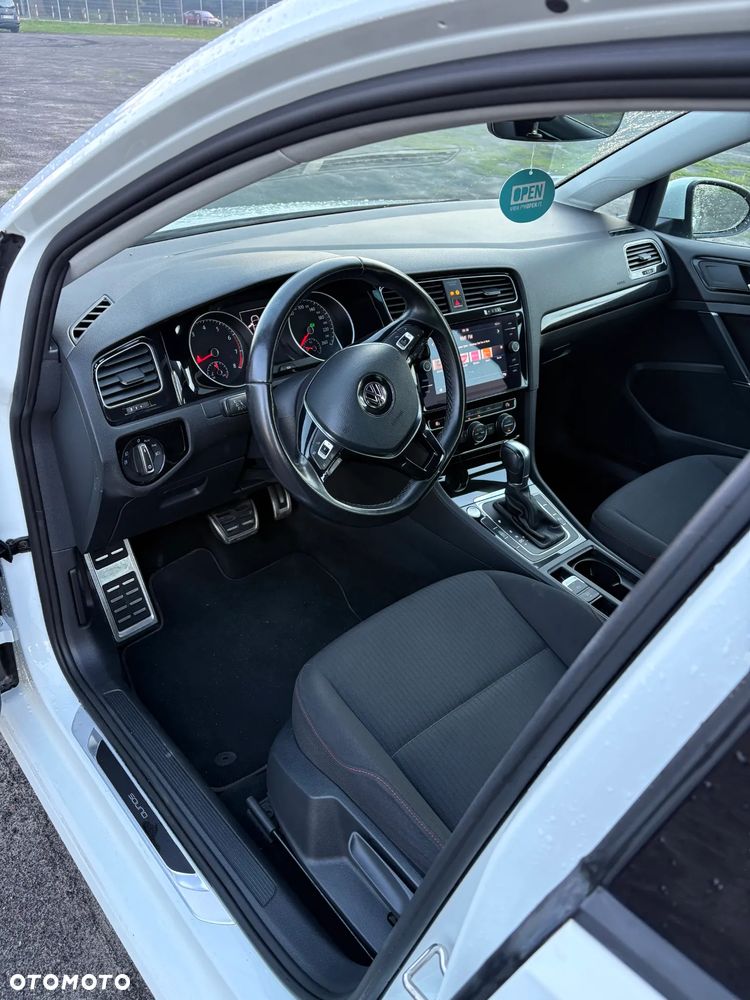 Volkswagen Golf 1.4 TSI DSG Sound - 14