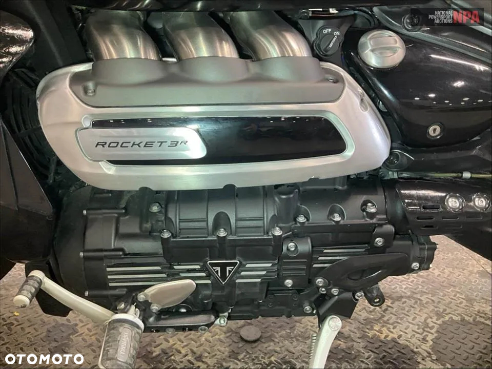 Triumph Rocket - 8