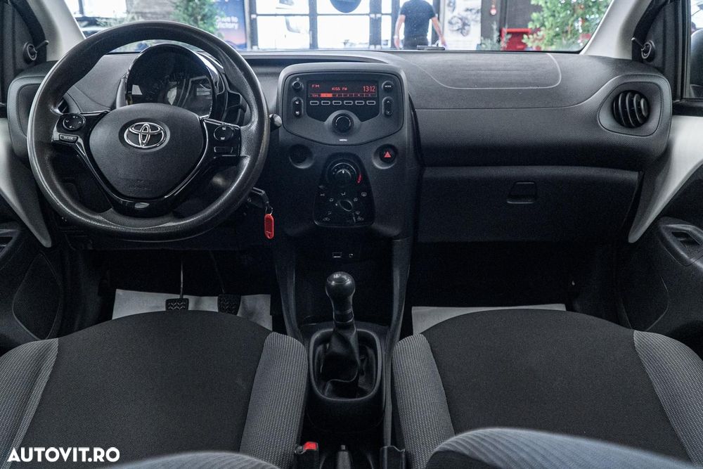 Toyota Aygo 1.0 VVY-I 5 usi X-style - 33