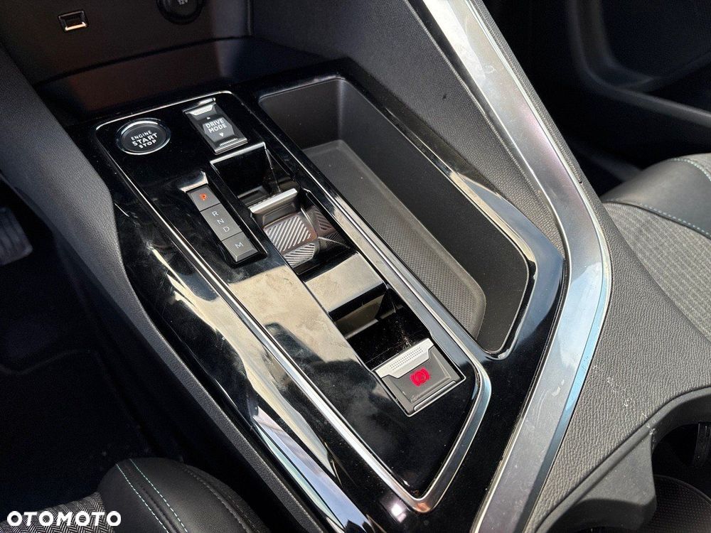 Peugeot 5008 1.5 BlueHDi Allure Pack S&S EAT8 - 19