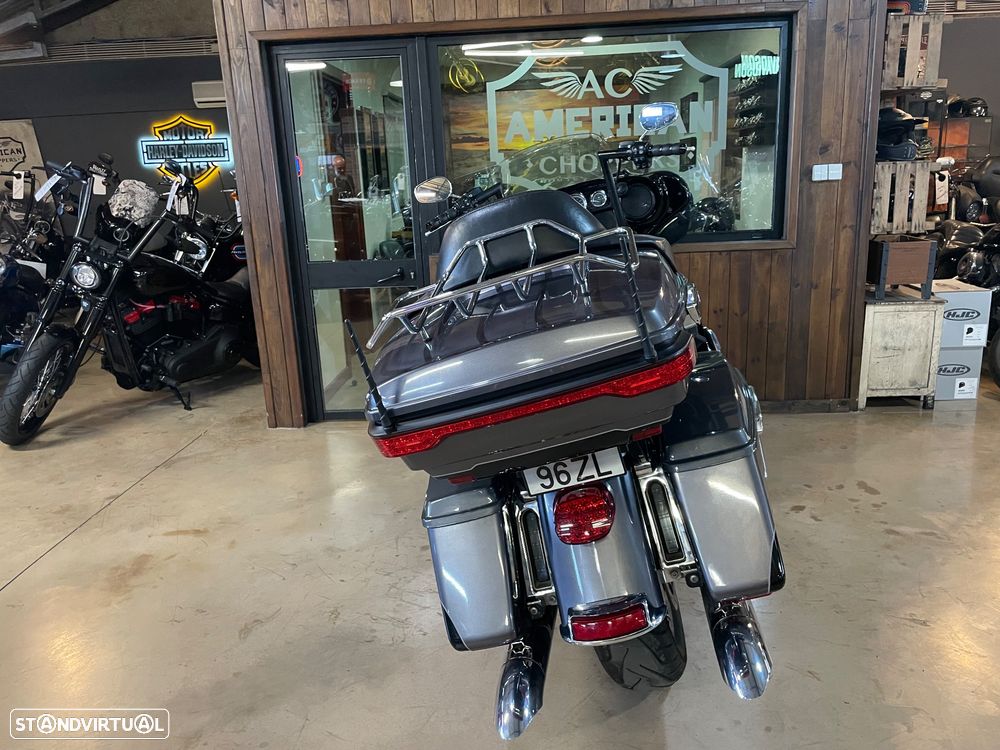 Harley-Davidson FLHT Ultra Limited - 19