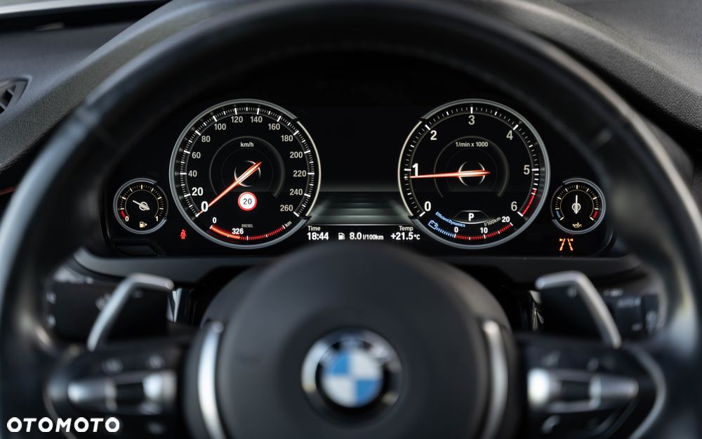 BMW X5 xDrive25d - 27
