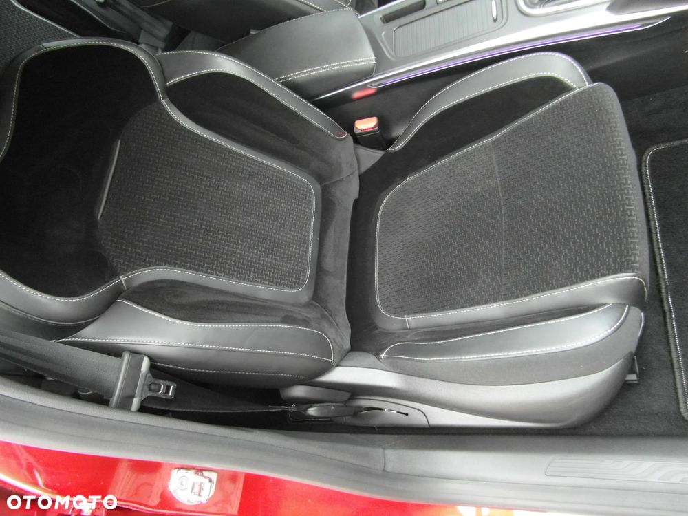 Renault Megane ENERGY TCe 100 PLAY - 19