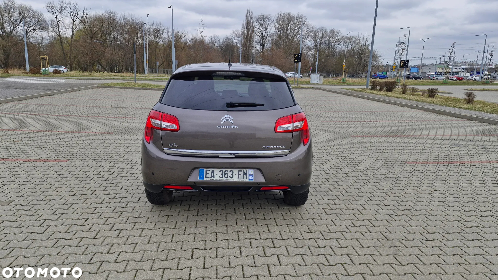 Citroën C4 Aircross - 8