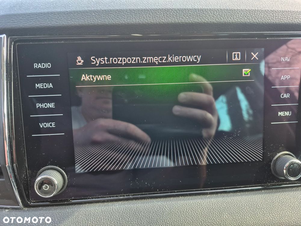 Skoda Karoq 1.5 TSI ACT Style DSG - 10