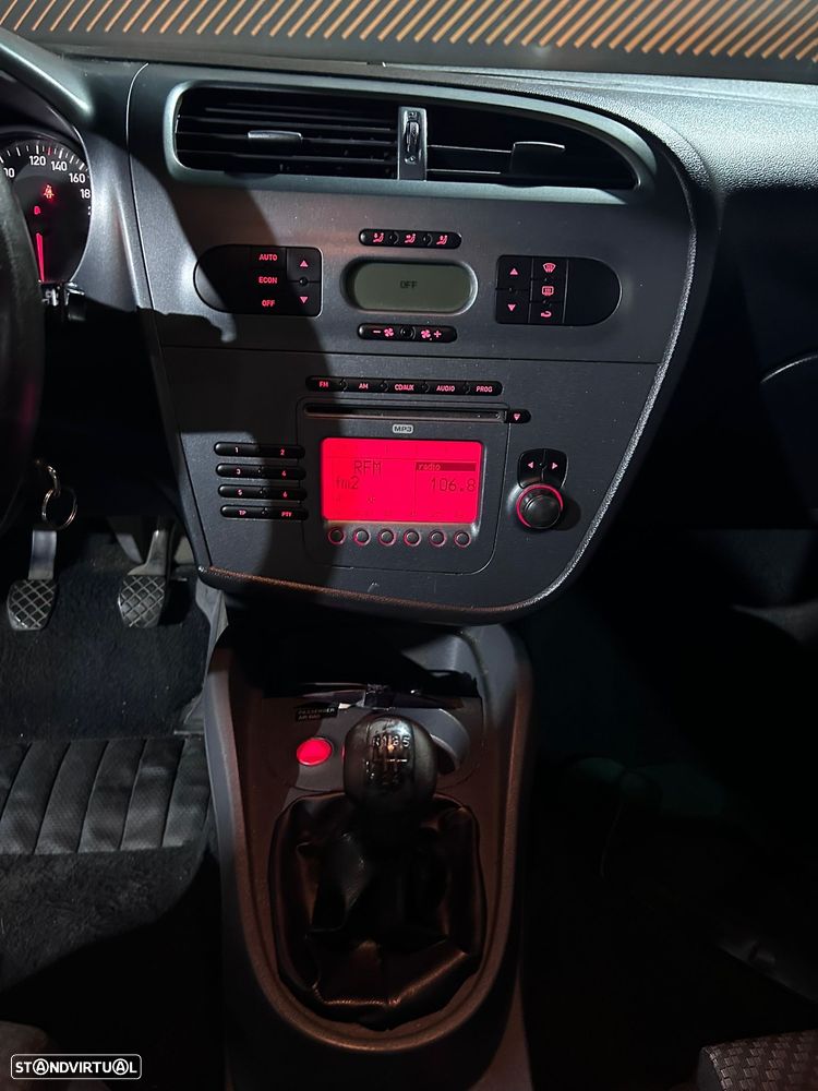 SEAT Leon 1.9 TDI Sport - 9