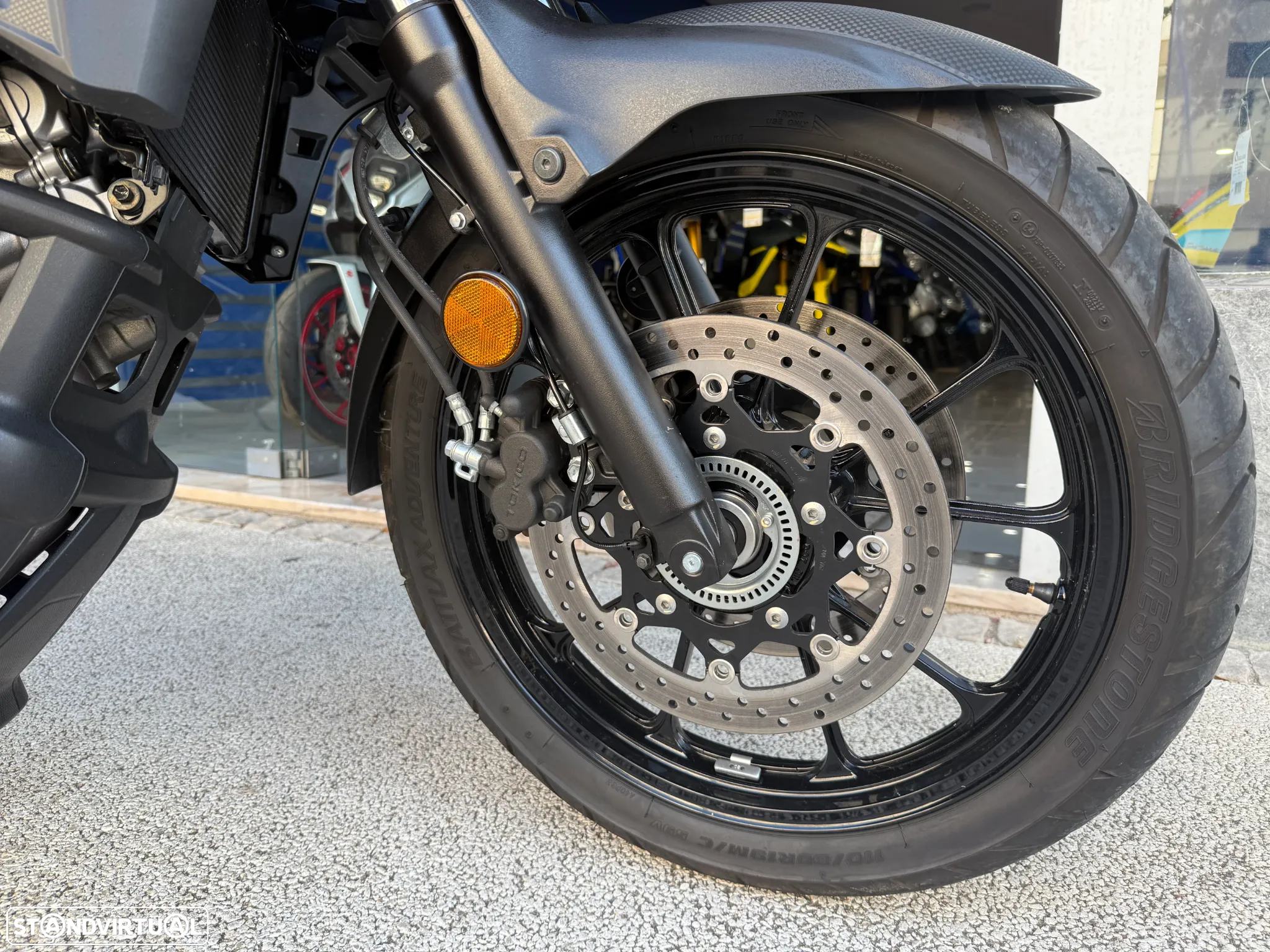 Suzuki DL V-STROM 650 A - Desde 81,98€ Mês - 14