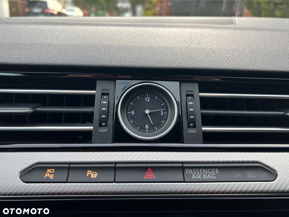 Volkswagen Arteon 2.0 TDI Bi-Turbo SCR 4Mot R-Line DSG - 37