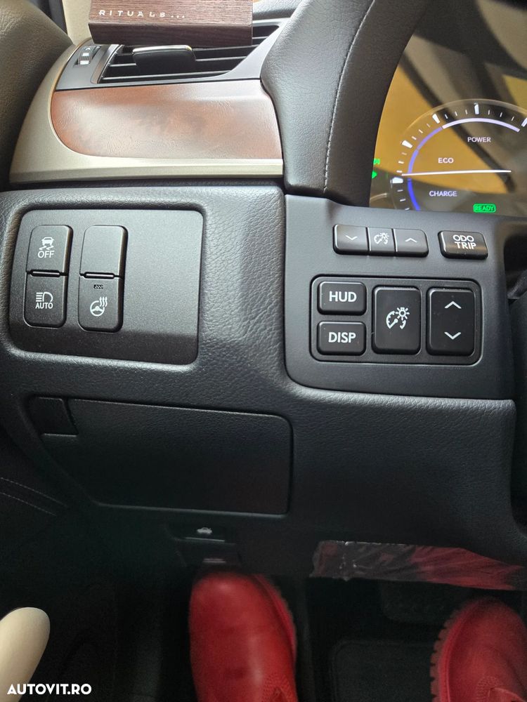 Lexus Seria GS 450h Luxury - 16