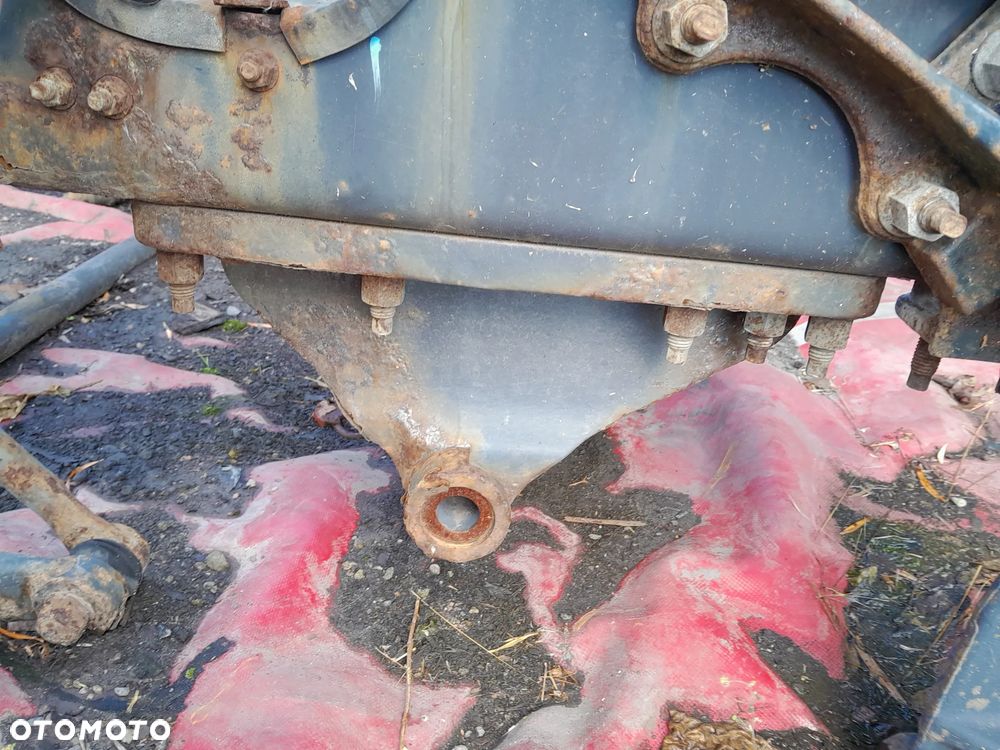 RENAULT PREMIUM GAMA T LAWA -BELKA POD ILNI DRAZEK STABILKIZACJNY PRZOD -UCHWYT WIESZAK RESORA - 3