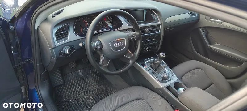 Audi A4 - 9