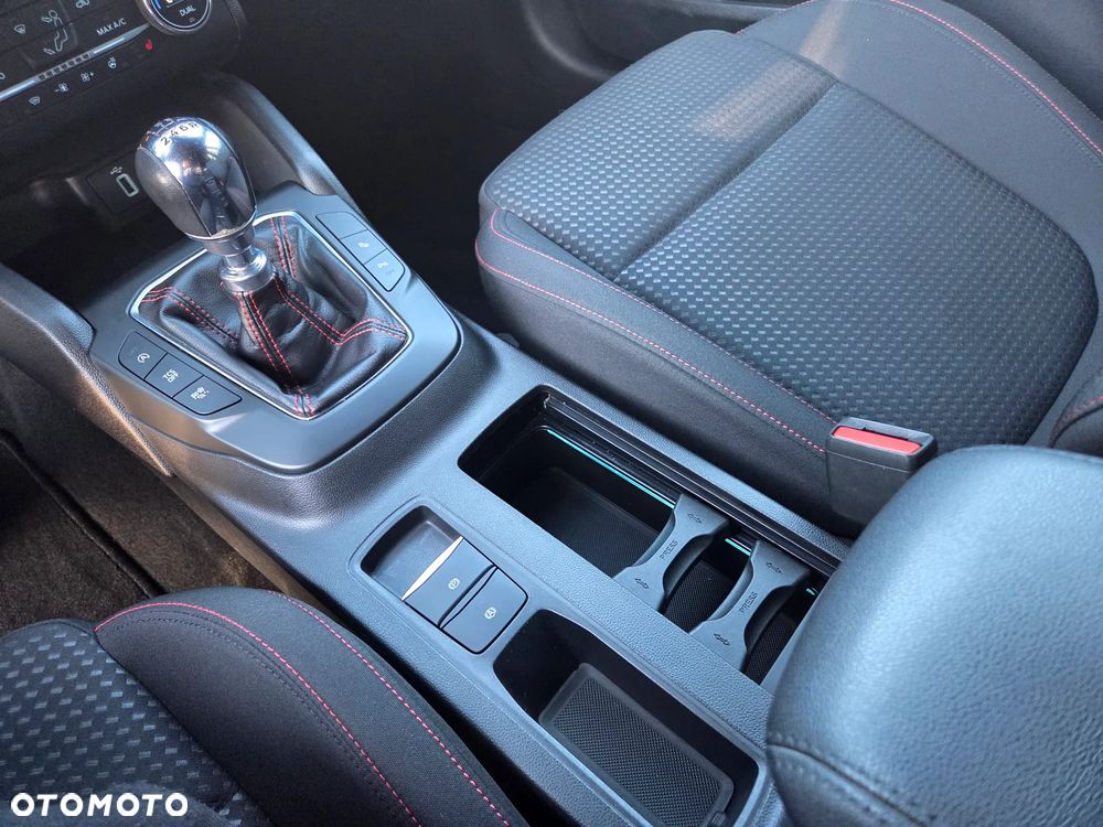 Ford Focus 1.0 EcoBoost ST-Line ASS - 31