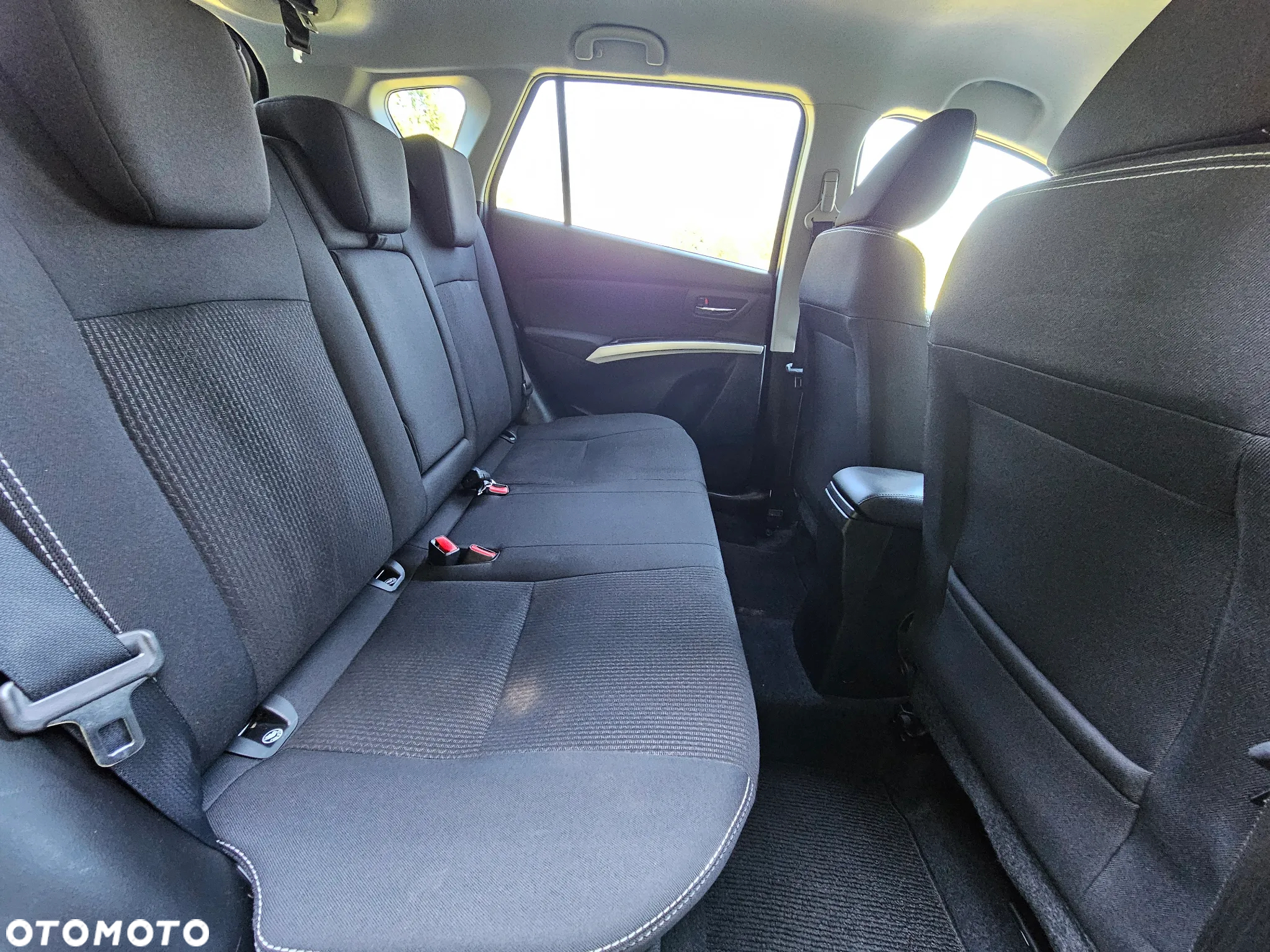 Suzuki SX4 S-Cross 1.4 Boosterjet Hybrid Comfort - 30
